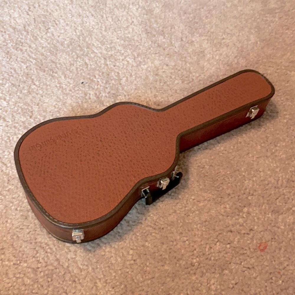 Mini guitar